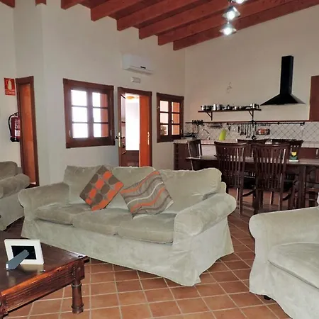 Casa Arona Matele *